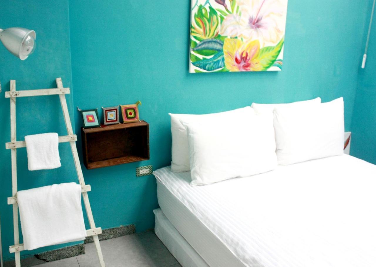 Artfull House Villa Tainan Bagian luar foto